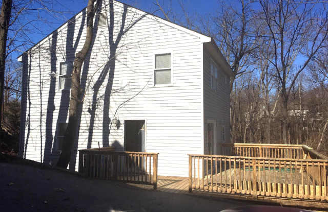 11021 REISTERSTOWN Gallery 2