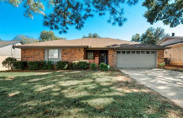 2812 Quail Lane - 2812 Quail Lane, Arlington, TX 76016