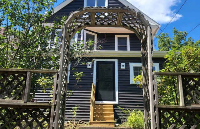 94 Rhodes Ave Akron Oh photos photos