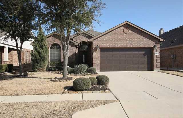 11552 Round Leaf - 11552 Round Leaf Drive, Fort Worth, TX 76244