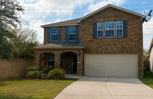 Beautiful Home in Hillcrest- NW San Antonio - 11227 Palomino Bluff, Bexar County, TX 78245