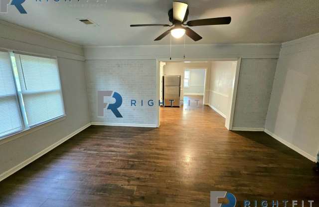 4 Bed 2 Bath Home in Columbus Gallery 4