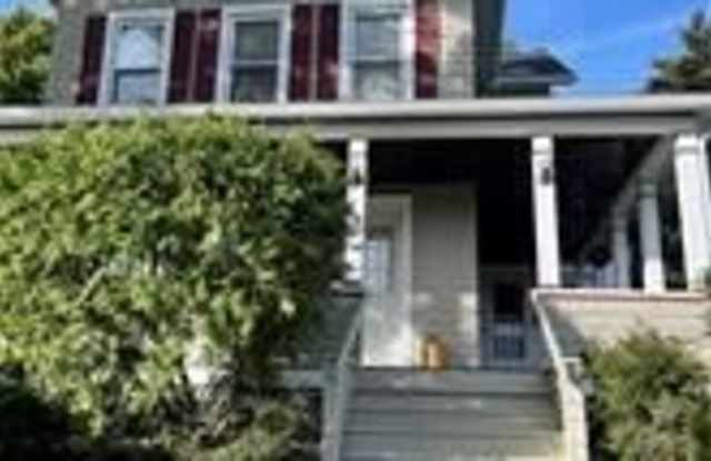 68 Grand Street photos photos