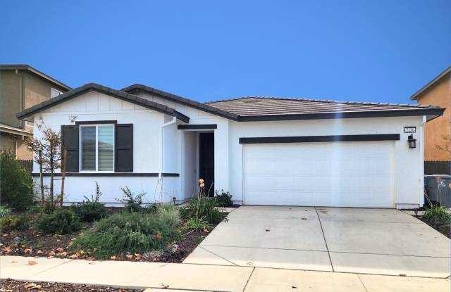 2136 Knotty Pine Way - 2136 Knotty Pine Way, Plumas Lake, CA 95961