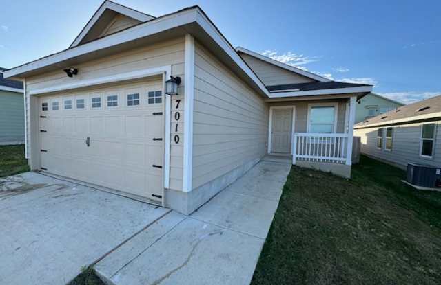 7010 Solar Ridge photos photos