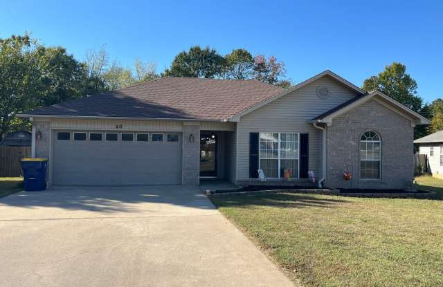 Nice 3 Bedroom 2 Bathroom House Located at 20 Violet Cove in Cabot, Arkansas, Covering Approximately 1267 Square Feet and is Located in a Cul-De-Sac Gallery 1