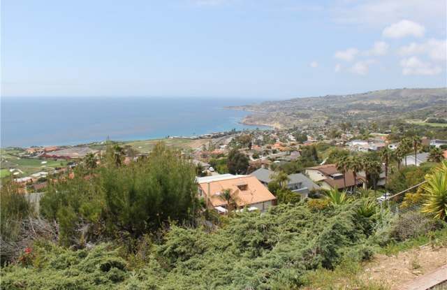 3412 Seaglen Drive Gallery 2