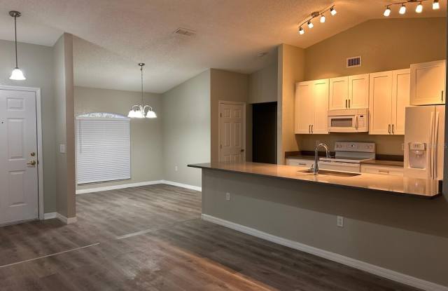 669 SIERRA Circle Gallery 4