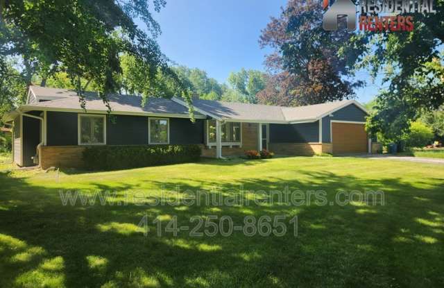 15205 Merrie Circle photos photos