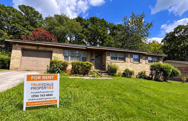 3BR 2BA available now Gallery 1