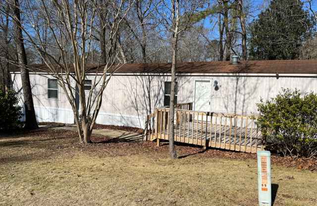 2 BR 2 BA Mobile Home available NOW! photos photos