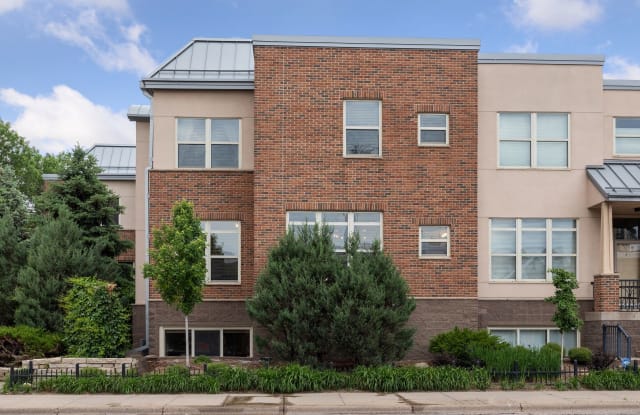 221 1st Ave NE Apt 5 - 221 1st Avenue Northeast, Minneapolis, MN 55413