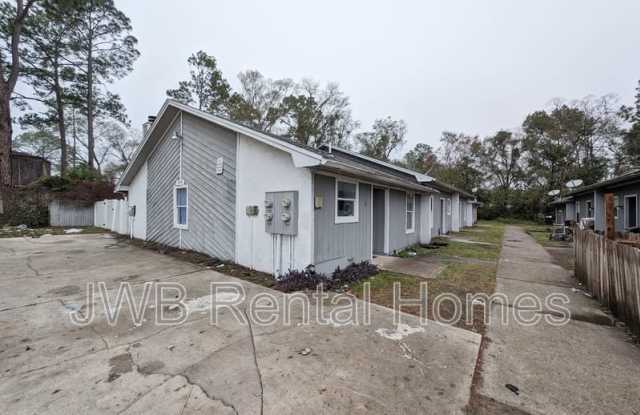 7635 Indian Lakes Dr #4 photos photos