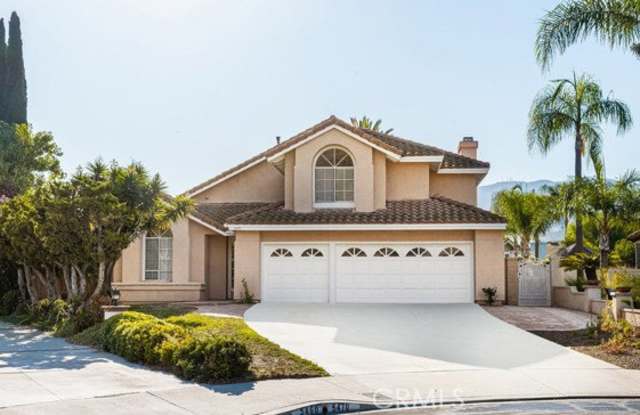 5470 Bayberry Way Gallery 1