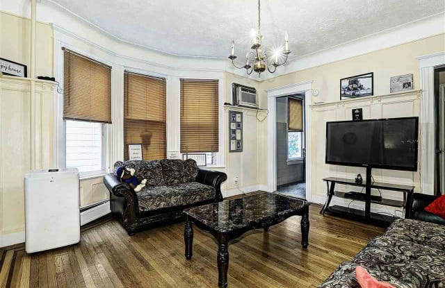 433 74TH ST - 433 74th Street, North Bergen, NJ 07047