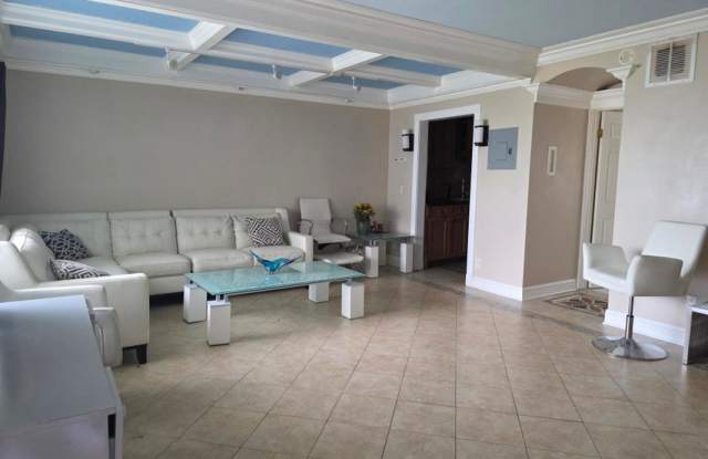 201 S Lakeside Dr - 201 South Lakeside Drive, Lake Worth, FL 33460