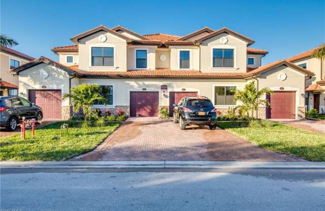 26209 Palace LN - 26209 Palace Lane, Bonita Springs, FL 34135