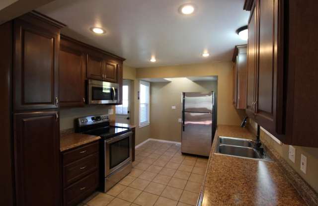 Charming 3-Bed 2-bath on Northside with Basement Suite, Garage  Hot Tub photos photos