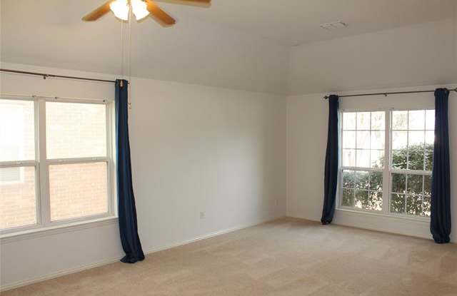 2864 Cascade Cove Drive Gallery 3