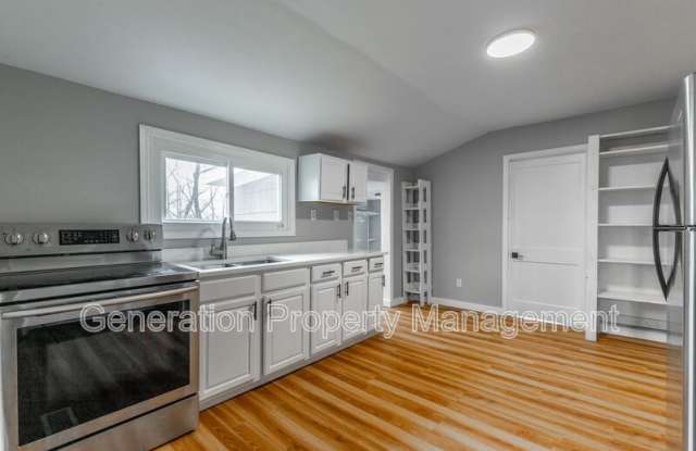 804 McGowan Ave photos photos