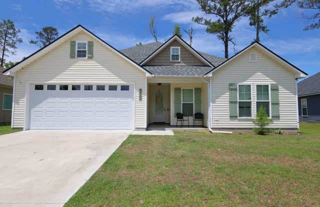 3962 Betty's Place (HVP) **Move In Special** photos photos