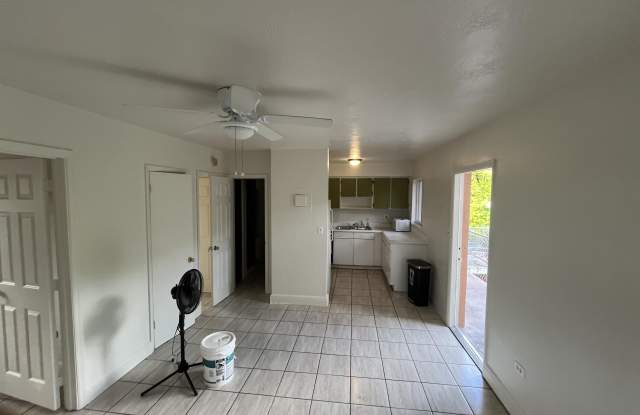 98480 Overseas Highway - 98480 Overseas Highway, Key Largo, FL 33037