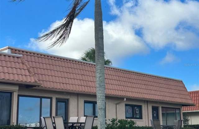 19029 US HIGHWAY 19 N photos photos