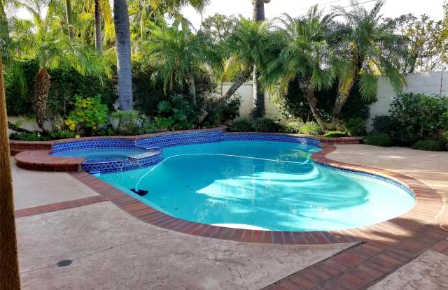 12865 Crawford Drive Gallery 3