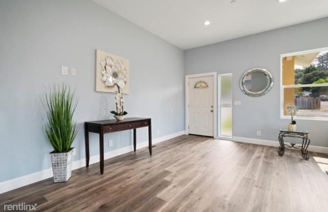 4511 Elmwood Rd - 4511 Elmwood Road, El Sobrante, CA 94803