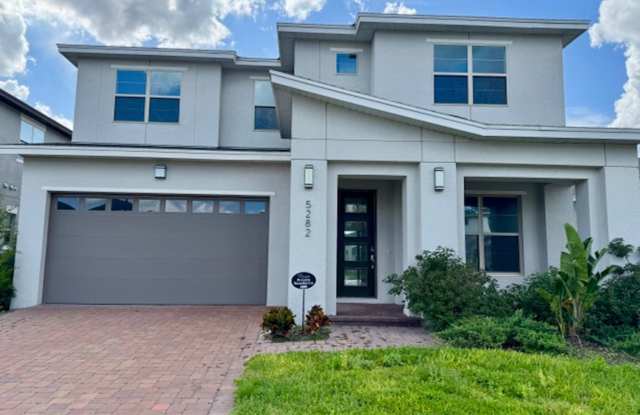 Home For Rent In Saint Cloud with 5 Bedroom/3 Baths photos photos