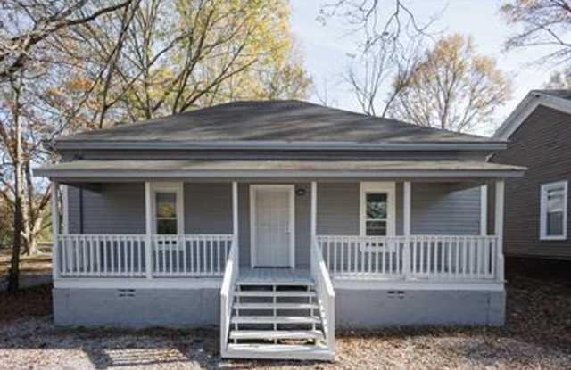 508 N 13th St - 2BR  1 BATH / $1000 - 508 North 13th Street, Griffin, GA 30223