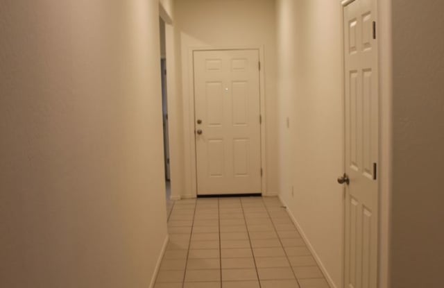 Single Story 4 bedroom 2 bath Villago Community Gallery 3