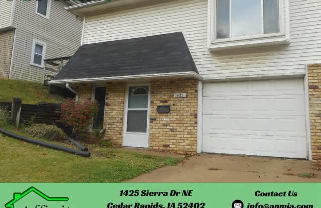 1425 Sierra Dr NE photos photos