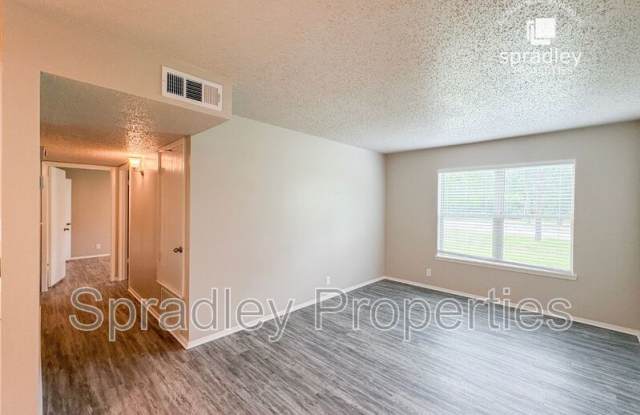 120 W Main St photos photos