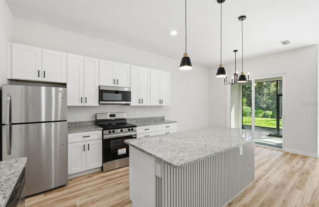 Brand New - 3 Bed 2.5 Bath Townhouse Palm Coast Gallery 4