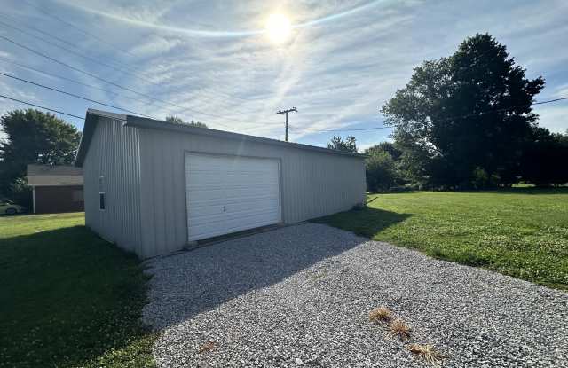 1700 Parkview Drive - 1 photos photos