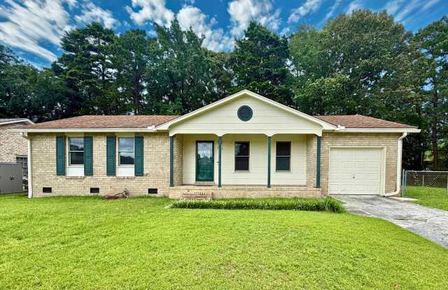 121 Pinewood St - 121 Pinewood Street, Dorchester County, SC 29456