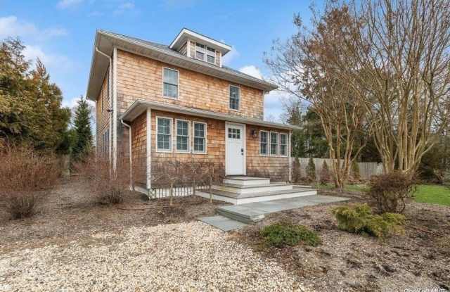 51 Argonne Road - 51 Argonne Road East, Hampton Bays, NY 11946