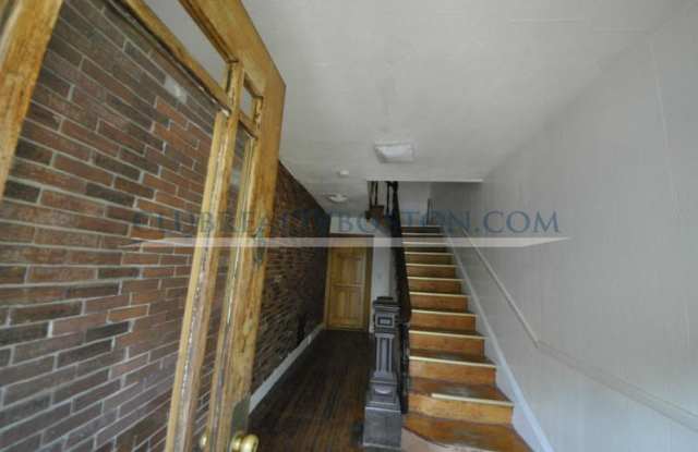 551 Washington St. photos photos