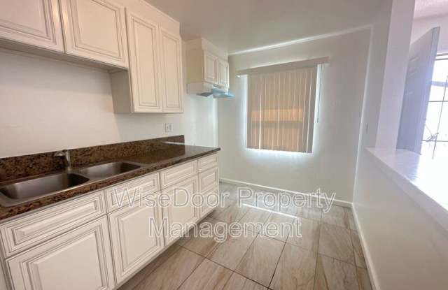 12541-D Adler Dr. Gallery 3