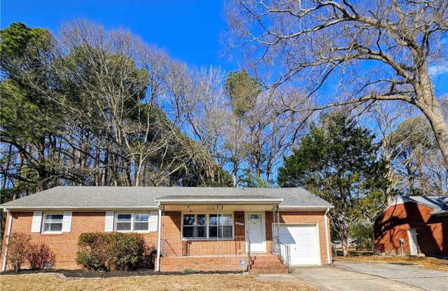 4405 Greendell Road photos photos