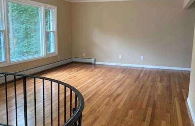650 Paramus Road Gallery 4
