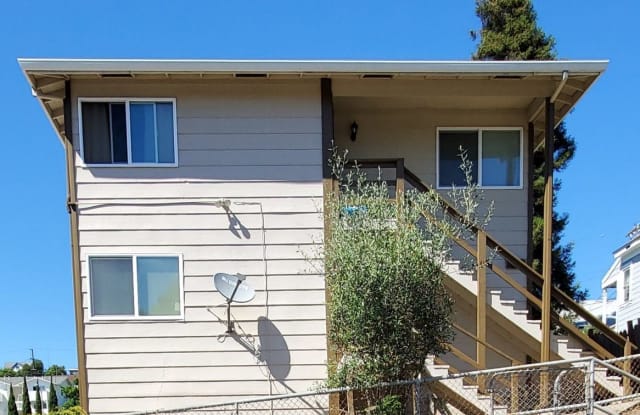 100 Carolina St #A - 100 Carolina St, Vallejo, CA 94590