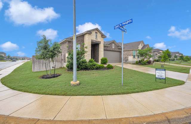 Beautiful rental home near 1604/Culebra Gallery 4