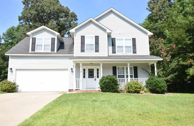 Coming soon: 4 Bedroom and 2.5 Bath Home (Pets Considered) photos photos