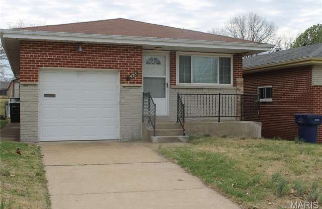 7428 Morganford Road photos photos