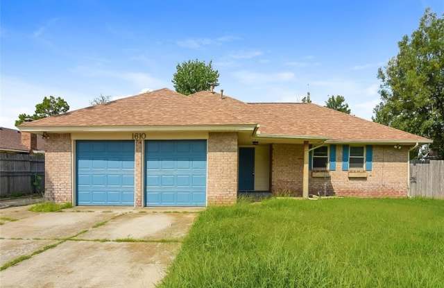 1610 High Trail Road photos photos