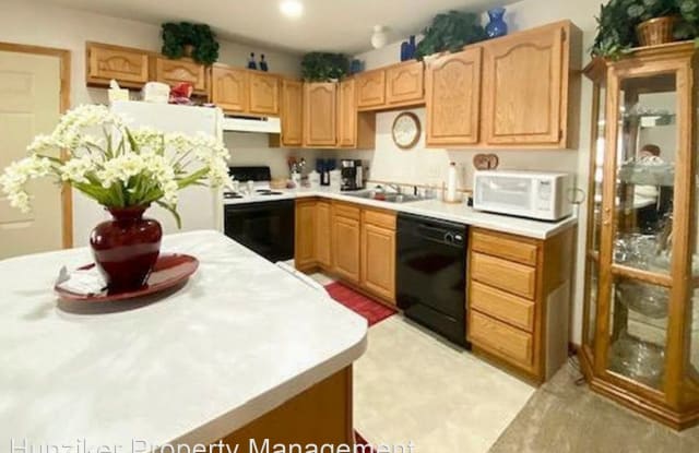 4537 Twain - 4537 Twain Cir, Ames, IA 50014