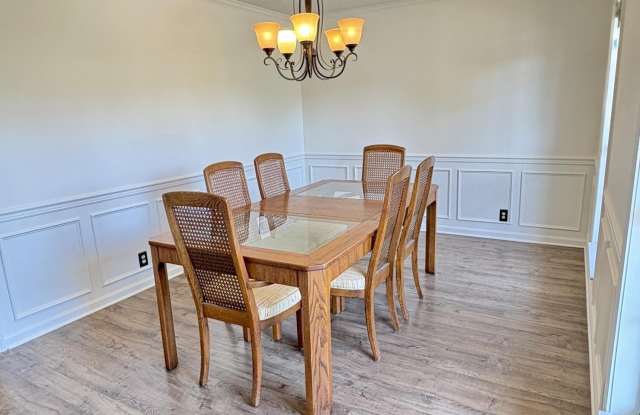 1005 Harbour Shore Drive Gallery 4
