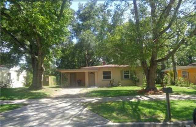 3138 W 15th St photos photos